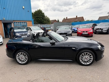 Used Fiat 124 Spider 2017 for sale - 79362253: Photo