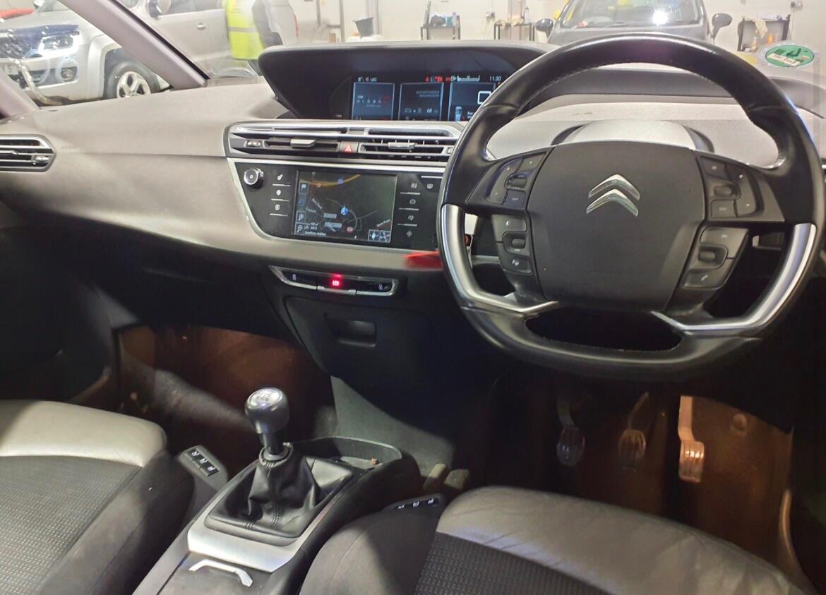 Used Citroen Grand C4 Picasso 2015 for sale - 77633207: Photo 10