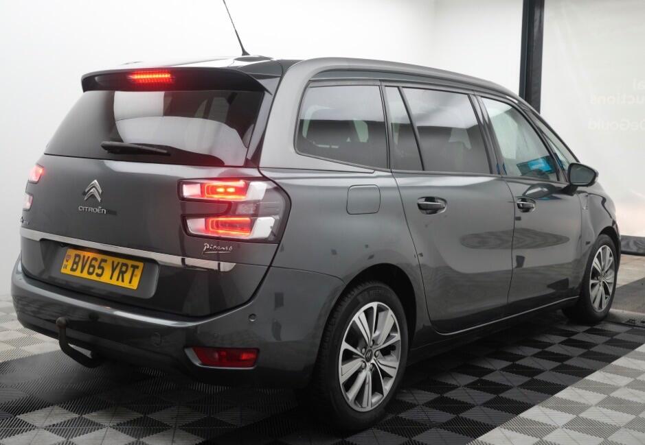 Used Citroen Grand C4 Picasso 2015 for sale - 77633207: Photo 2