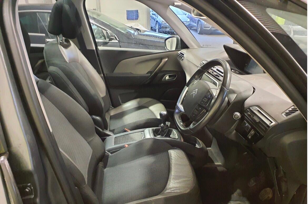 Used Citroen Grand C4 Picasso 2015 for sale - 77633207: Photo 7