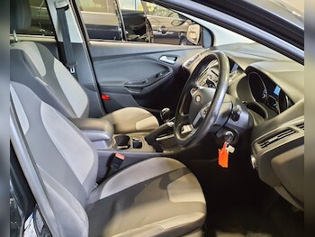 Used Ford Focus 2014 for sale - 76485309: Photo