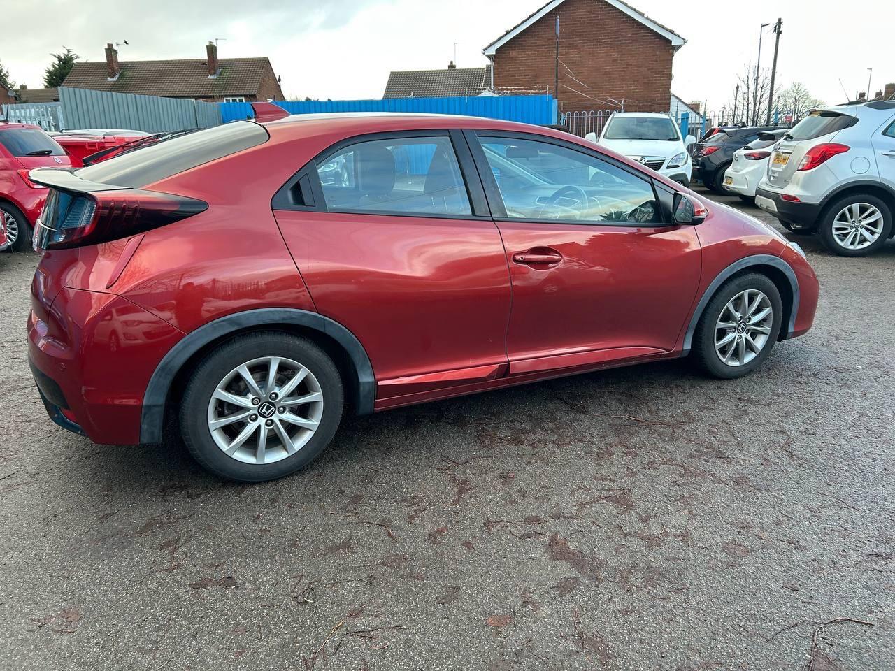 Used Honda Civic 2016 for sale - 77344811: Photo 5