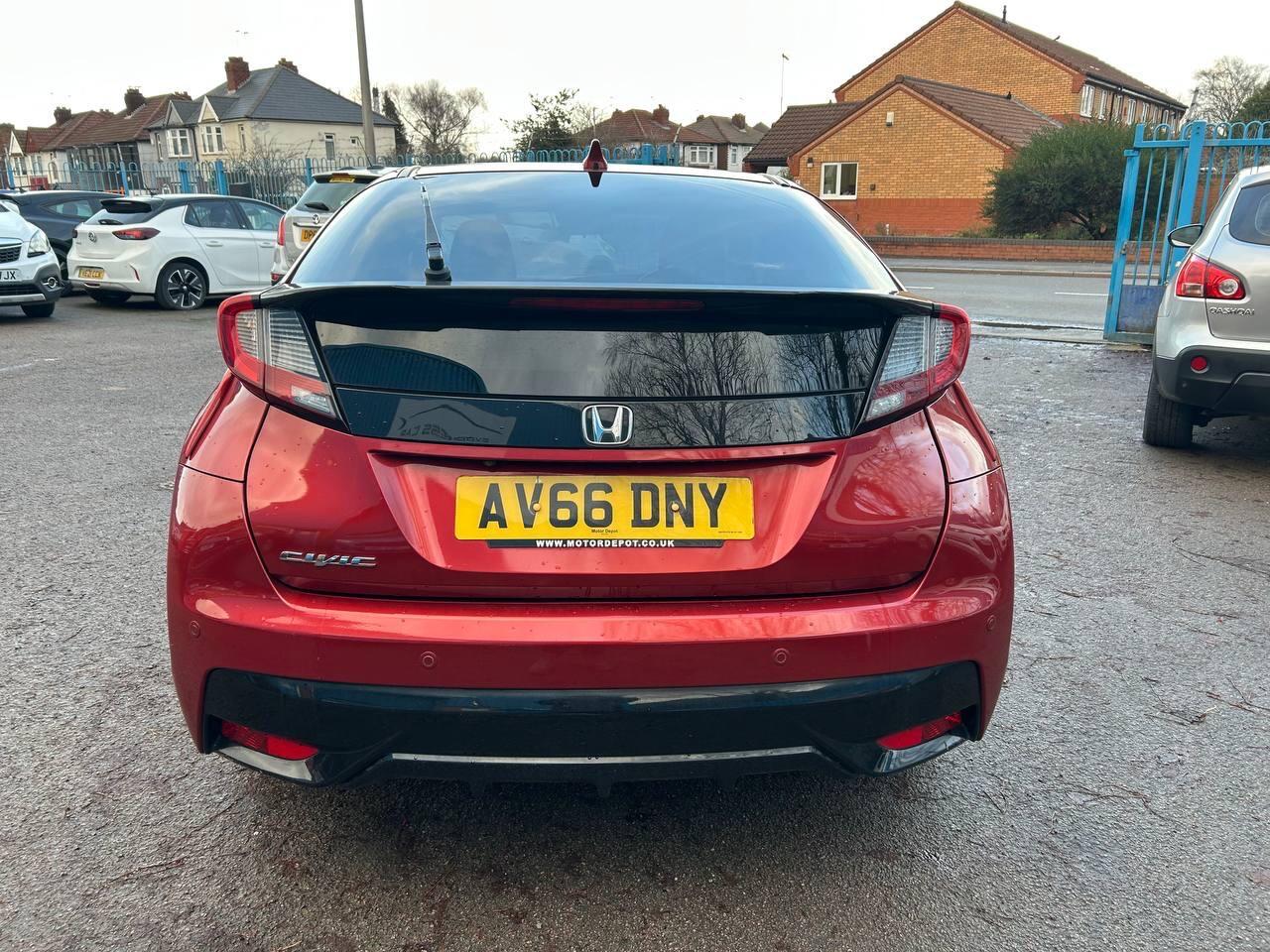 Used Honda Civic 2016 for sale - 77344811: Photo 8