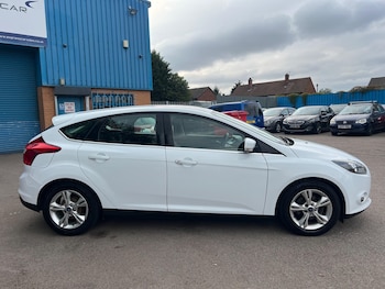 Used Ford Focus 2013 for sale - 75645605: Photo