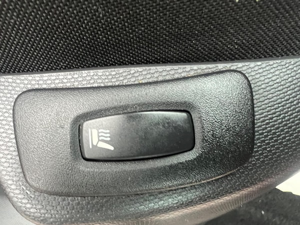 Used Renault Captur 2015 for sale - 75449324: Photo 37