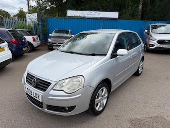 Used Volkswagen Polo 2009 for sale - 79401250: Photo