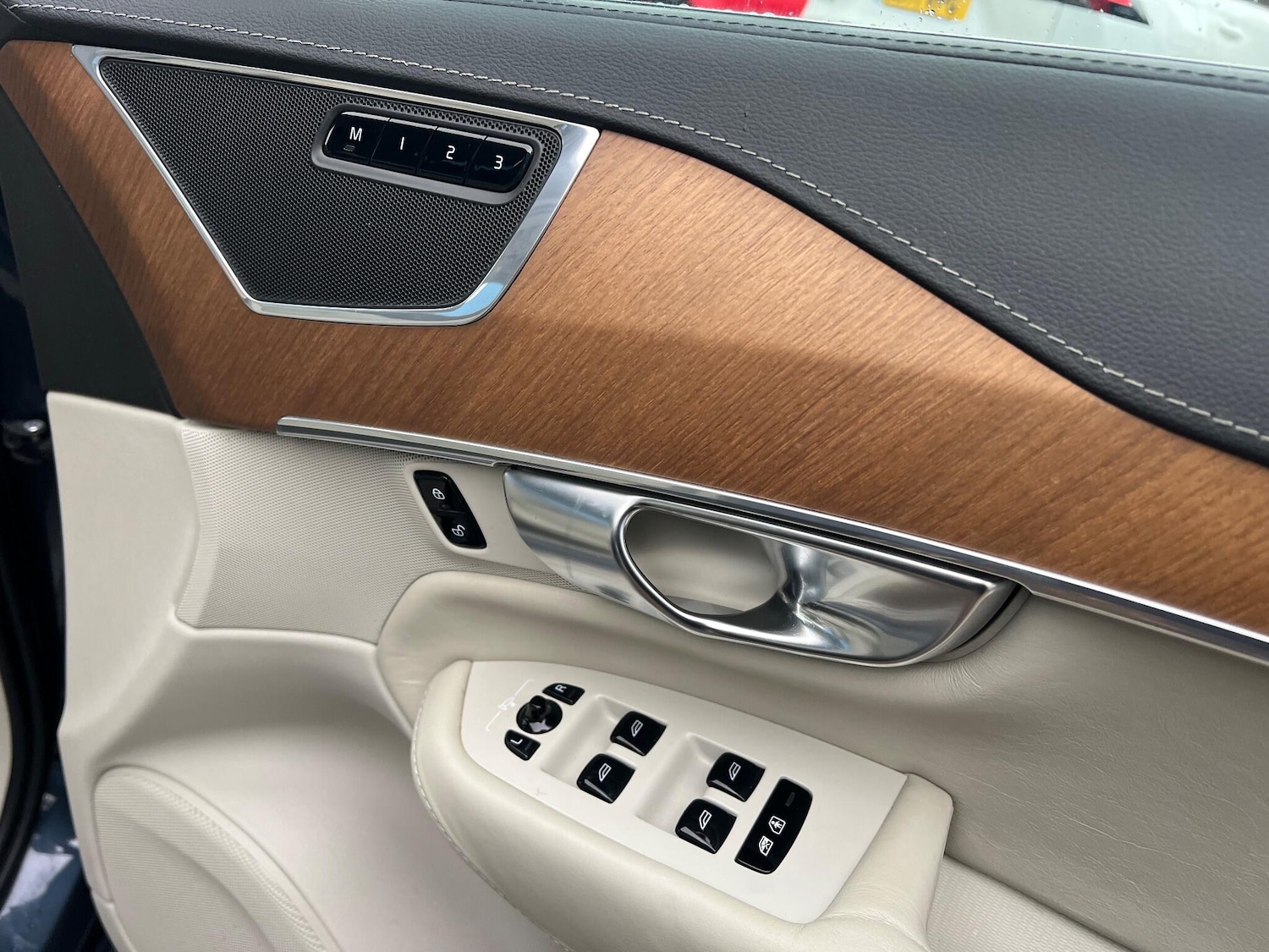 Used Volvo XC90 2018 for sale - 76538557: Photo 28