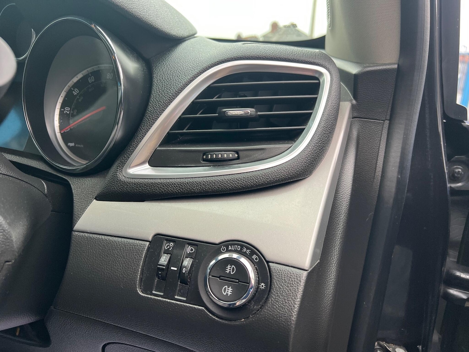 Used Vauxhall Mokka for sale - 76727519: Photo 28