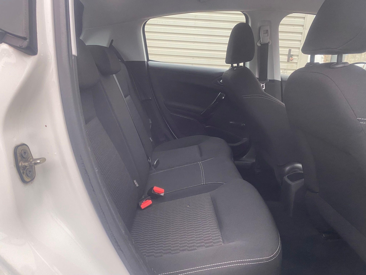 Used Peugeot 208 2016 for sale - 77626271: Photo 6