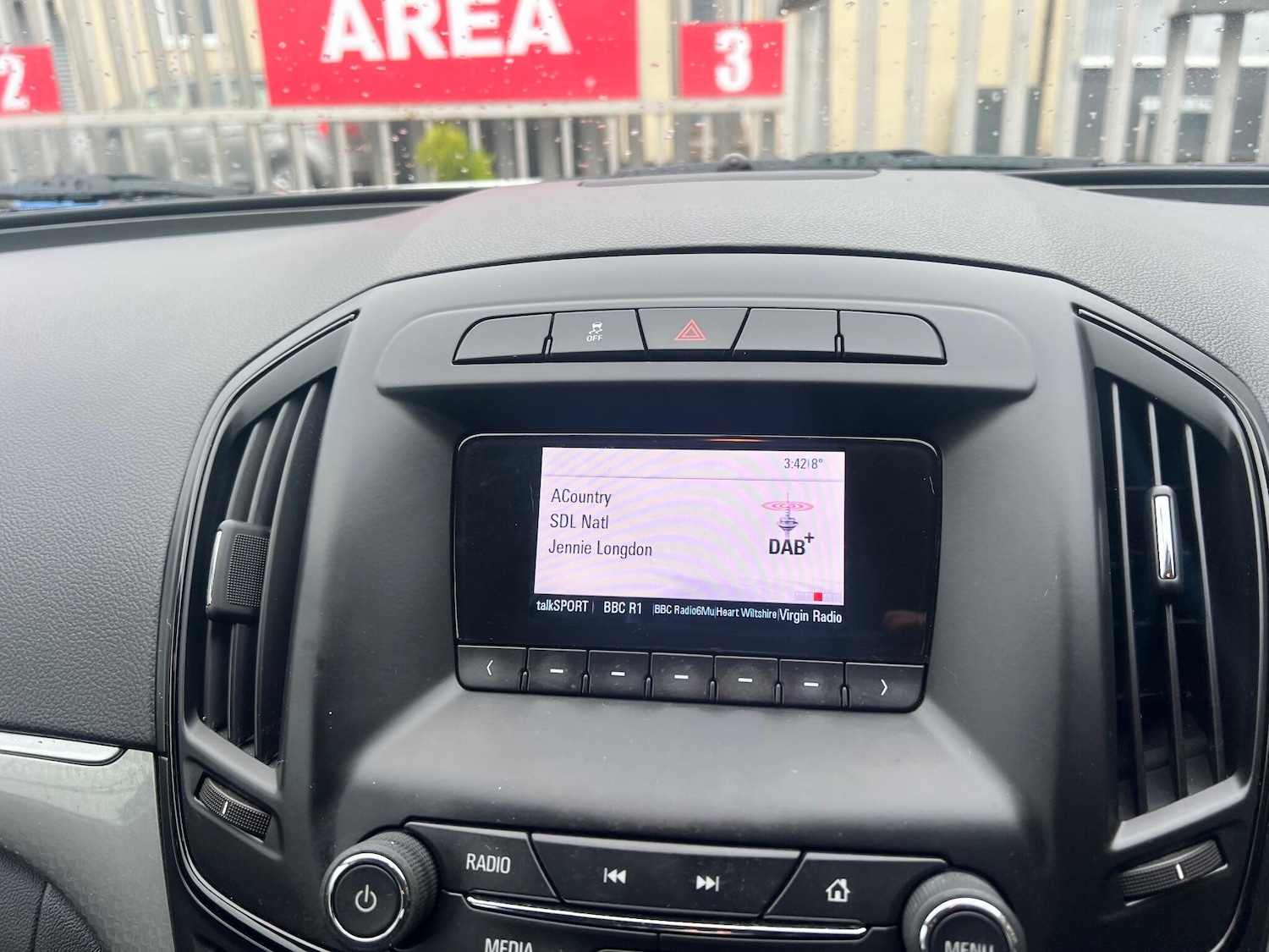 Used Vauxhall Insignia 2014 for sale - 77400428: Photo 12