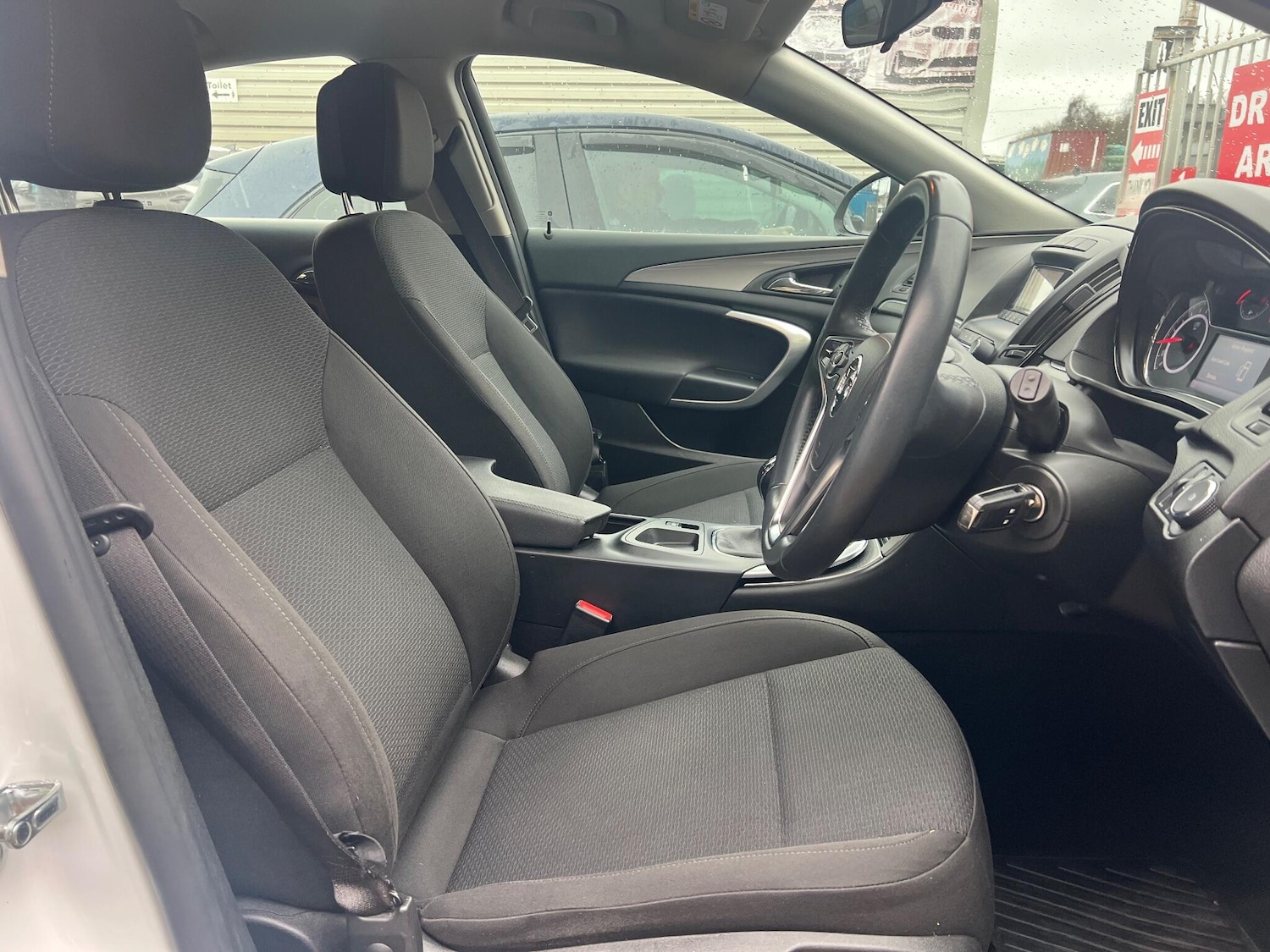 Used Vauxhall Insignia 2014 for sale - 77400428: Photo 6