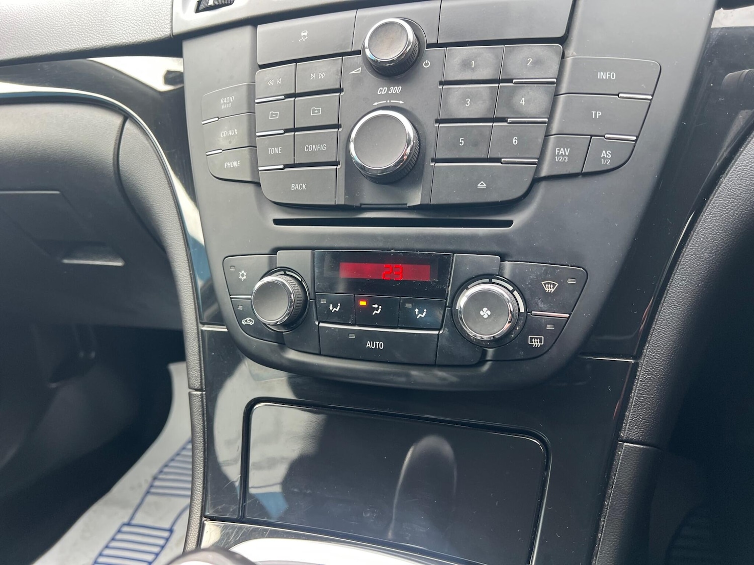 Used Vauxhall Insignia for sale - 77753957: Photo 29