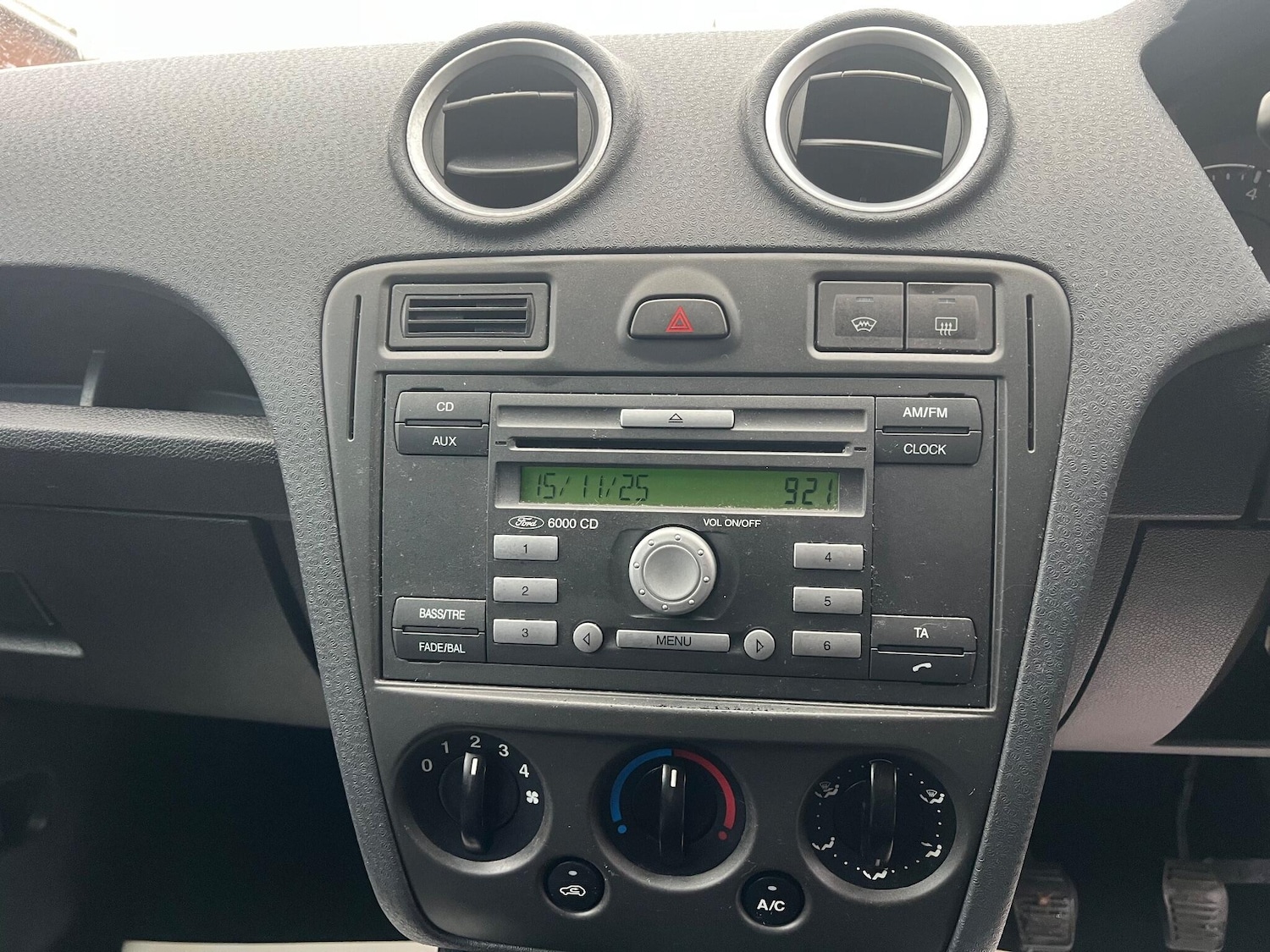 Used Ford Fusion 2006 for sale - 76608440: Photo 15