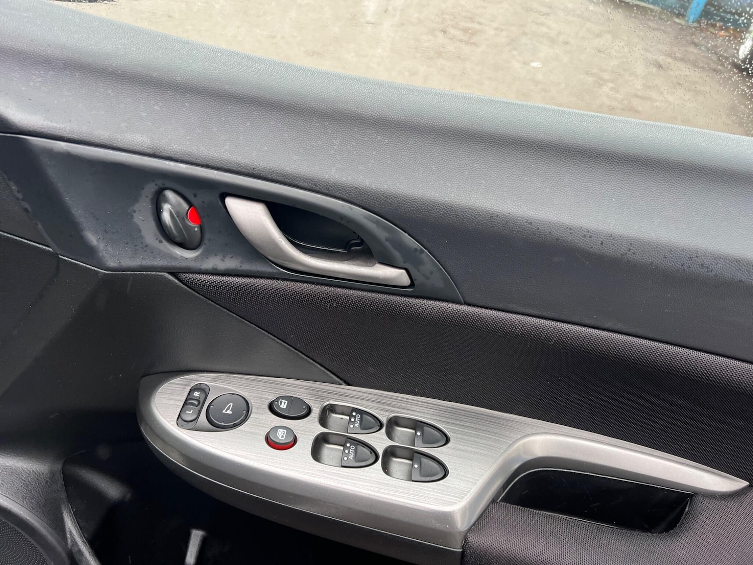 Used Honda Civic 2010 for sale - 77524190: Photo 20