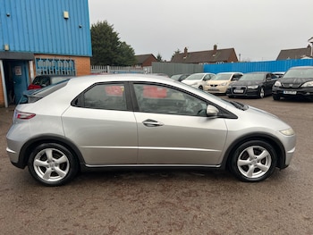 Used Honda Civic 2010 for sale - 77524190: Photo