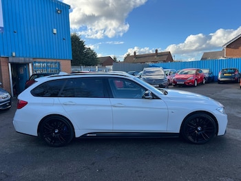 Used BMW 3 Series 2015 for sale - 77709588: Photo