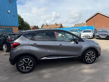 Used Renault Captur 2015 for sale - 79711461: Photo