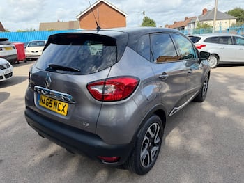 Used Renault Captur 2015 for sale - 79711461: Photo