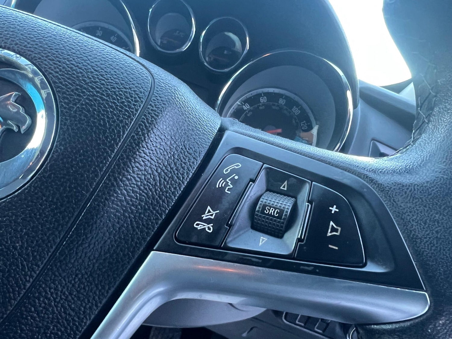 Used Vauxhall Astra GTC 2015 for sale - 77130943: Photo 24