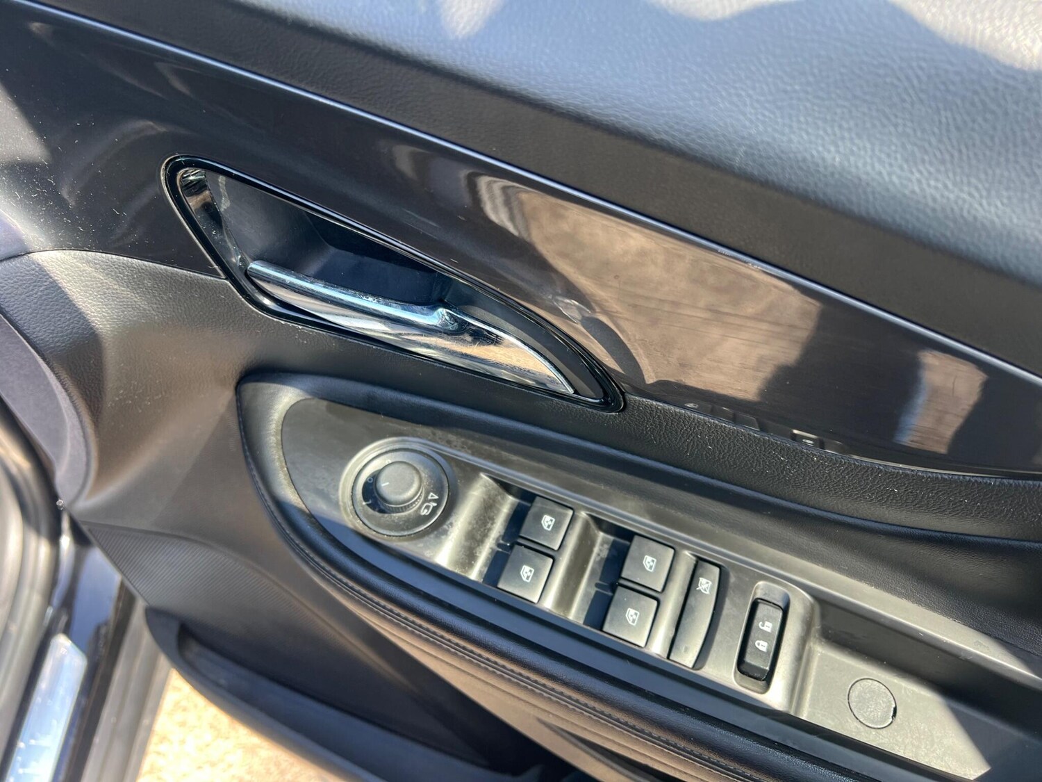 Used Vauxhall Mokka X for sale - 78214409: Photo 31