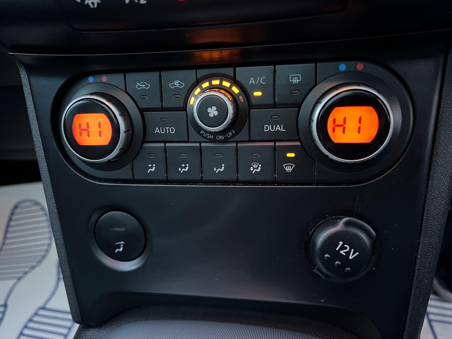 Used Nissan Qashqai 2008 for sale - 76942691: Photo 18