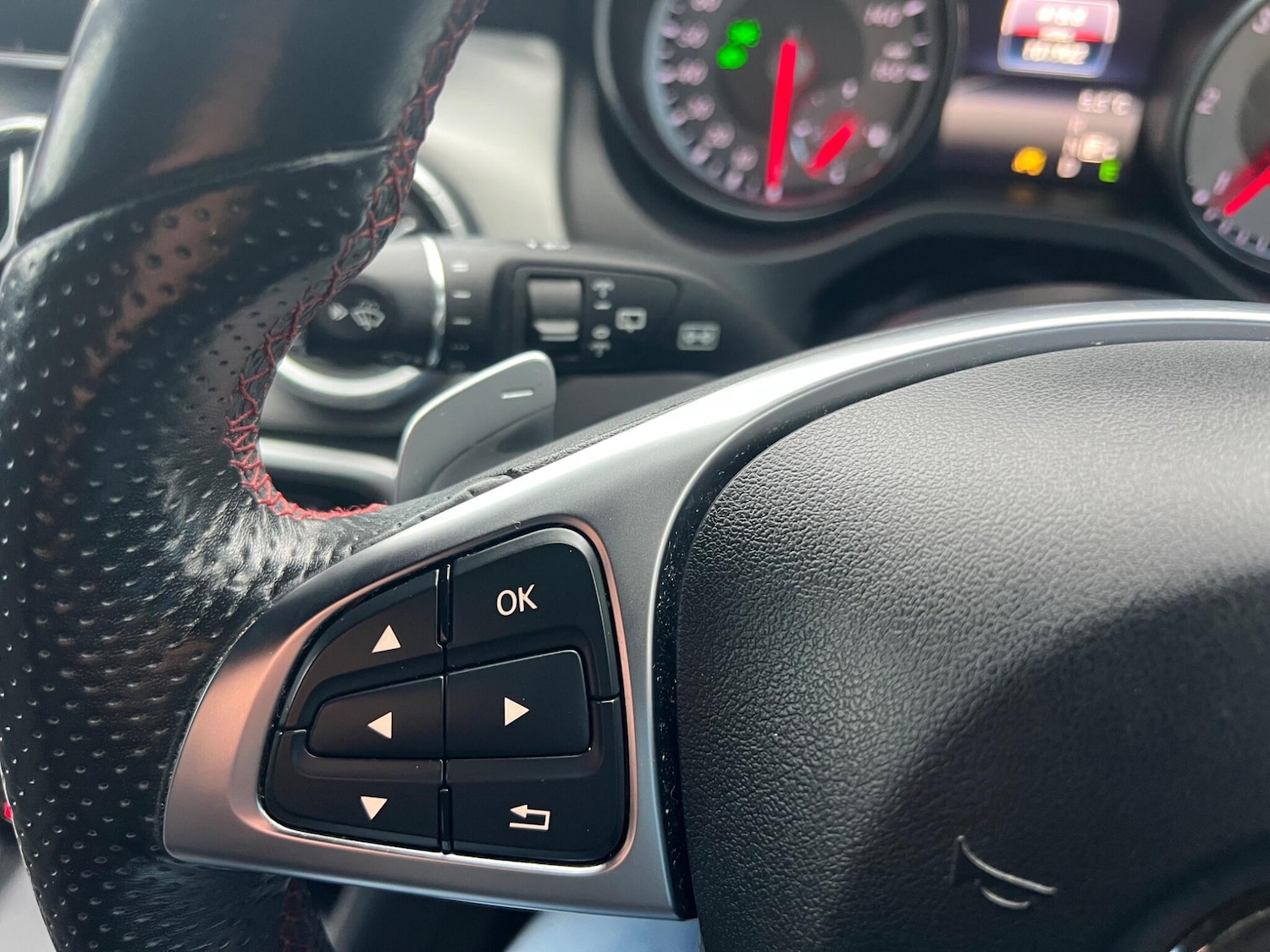 Used Mercedes-Benz CLA 2016 for sale - 77624896: Photo 37