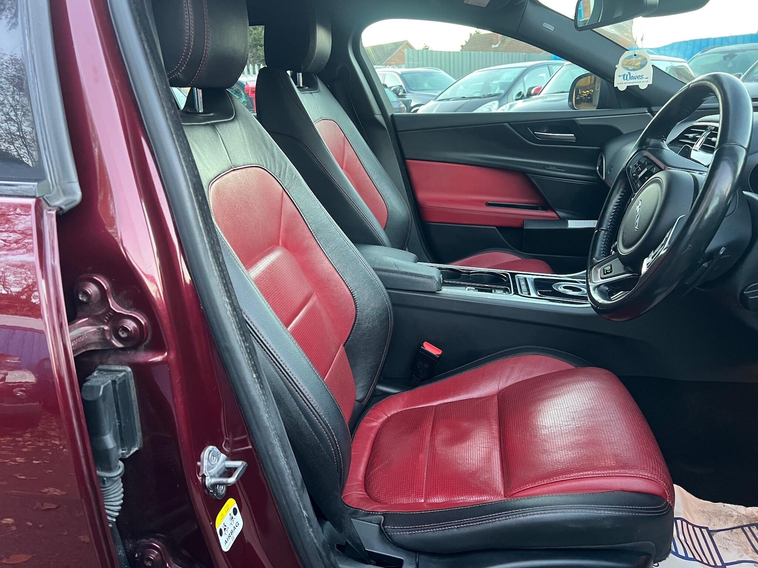 Used Jaguar XE 2015 for sale - 76572600: Photo 10