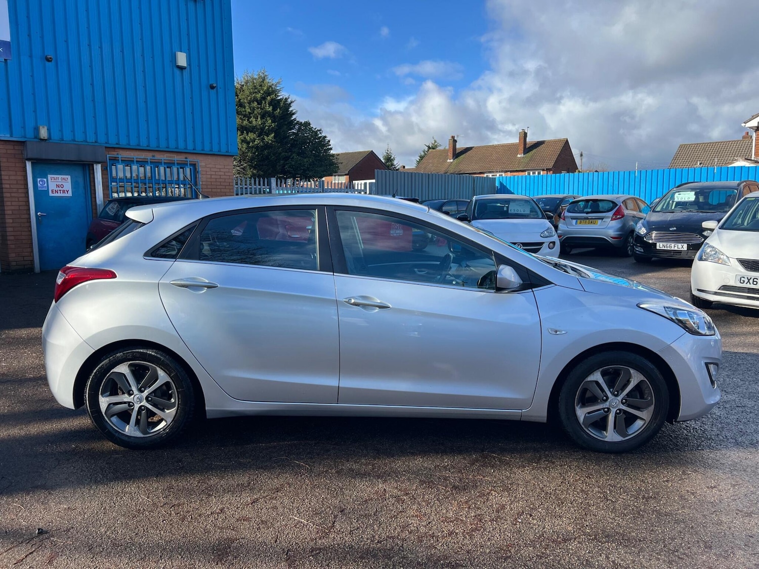 Used Hyundai i30 for sale - 77587254: Photo 2