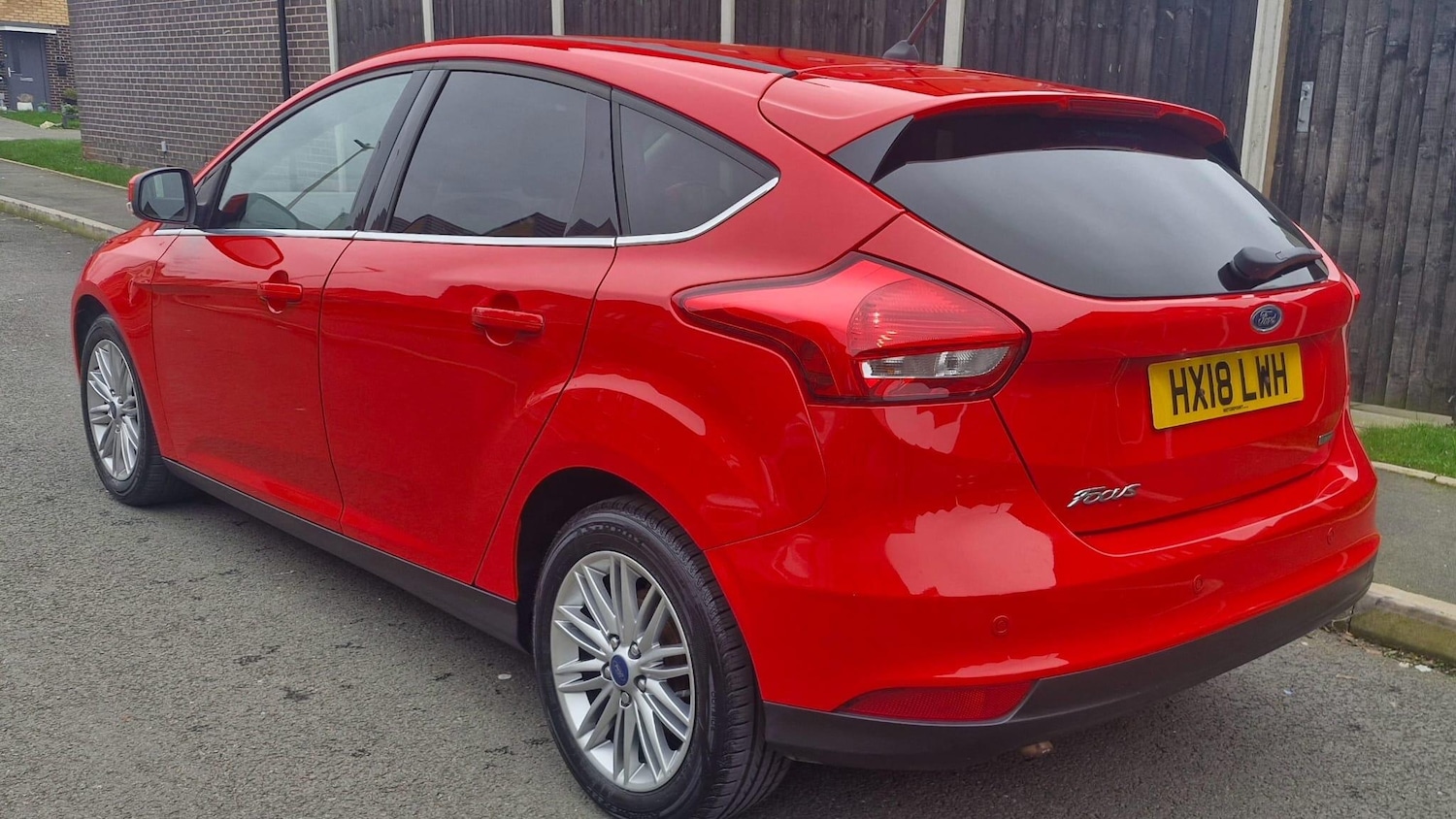 Used Ford Focus for sale - 77637767: Photo 3