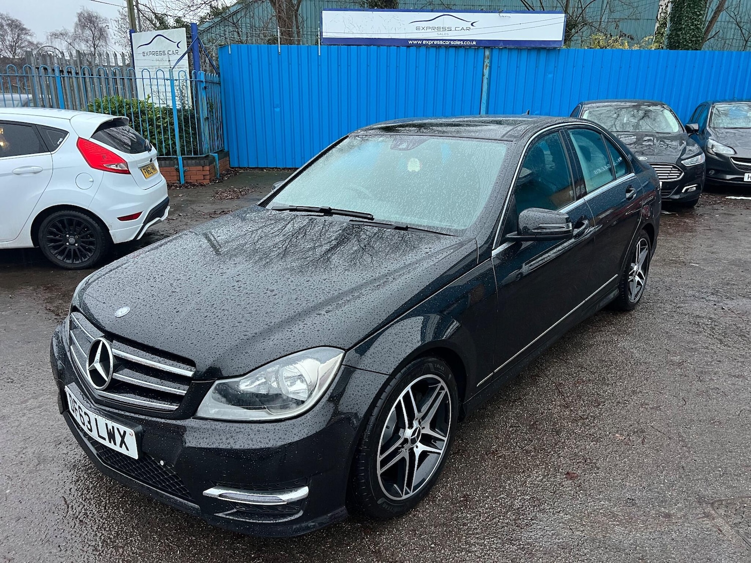 Used Mercedes-Benz C Class 2014 for sale - 77166492: Photo 4