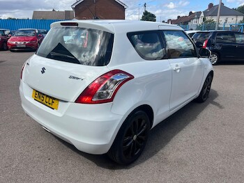 Used Suzuki Swift 2015 for sale - 78969232: Photo
