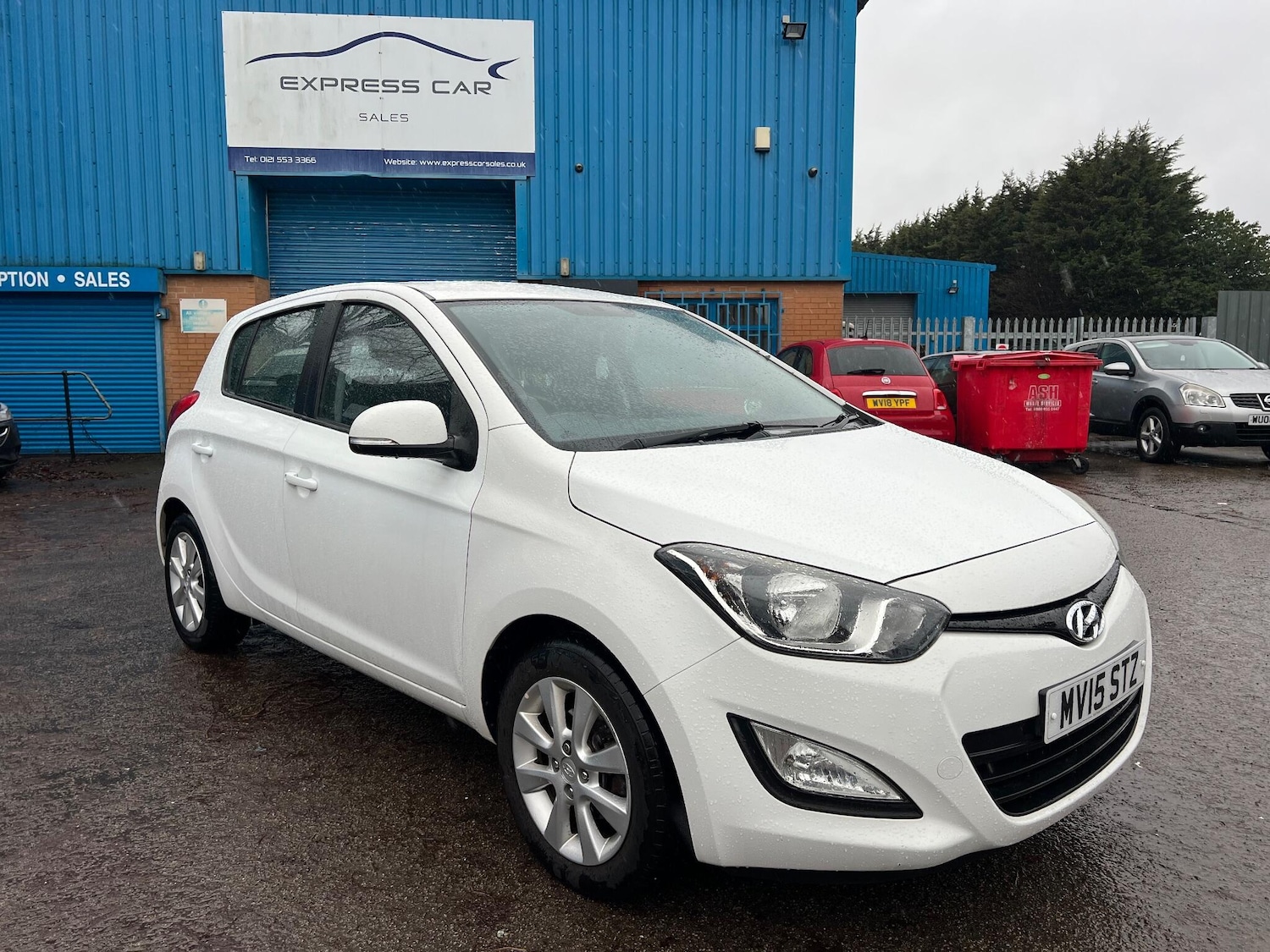 Used Hyundai i20 2015 for sale - 77330333: Photo 1