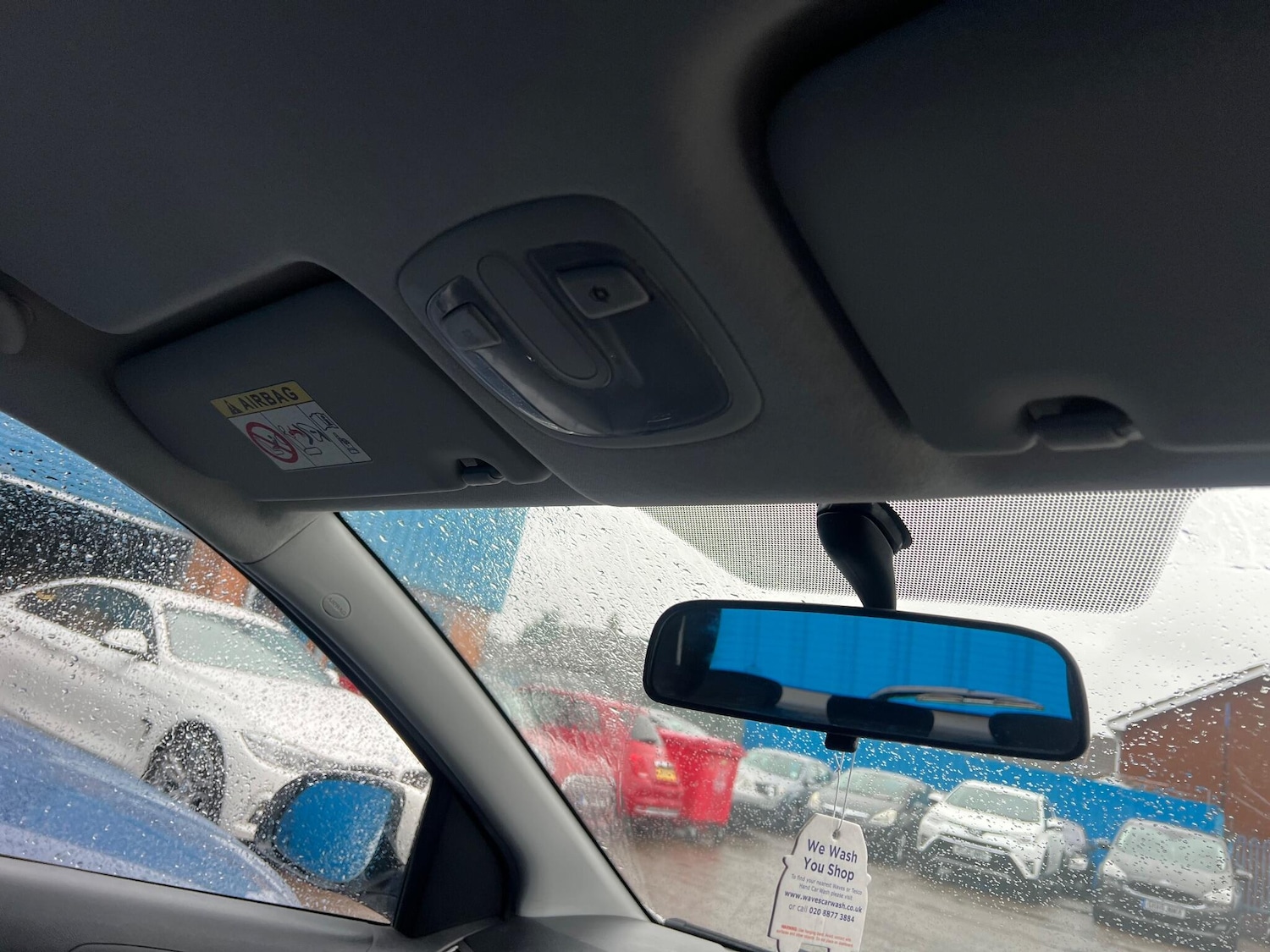 Used Hyundai i20 2015 for sale - 77330333: Photo 28