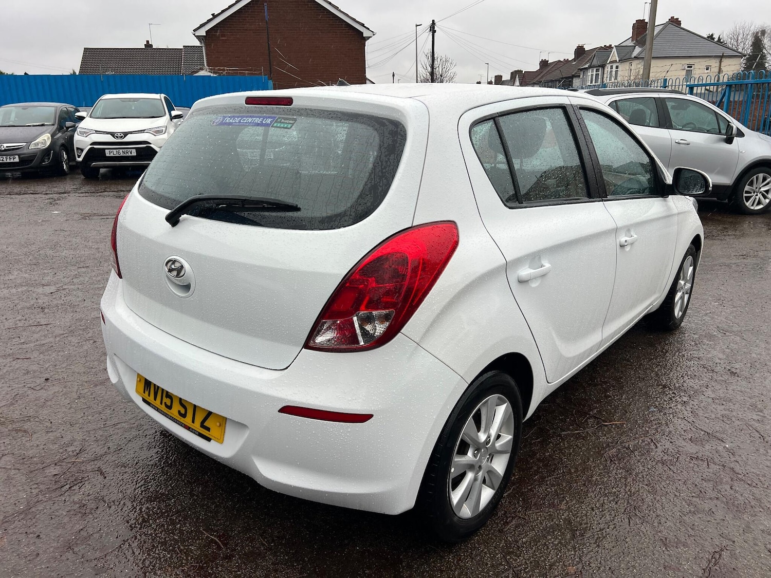 Used Hyundai i20 2015 for sale - 77330333: Photo 3