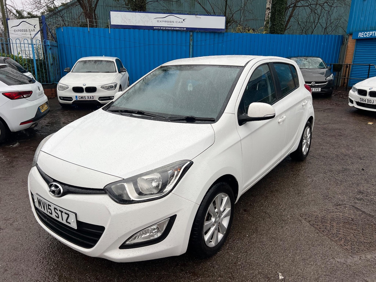 Used Hyundai i20 2015 for sale - 77330333: Photo 4