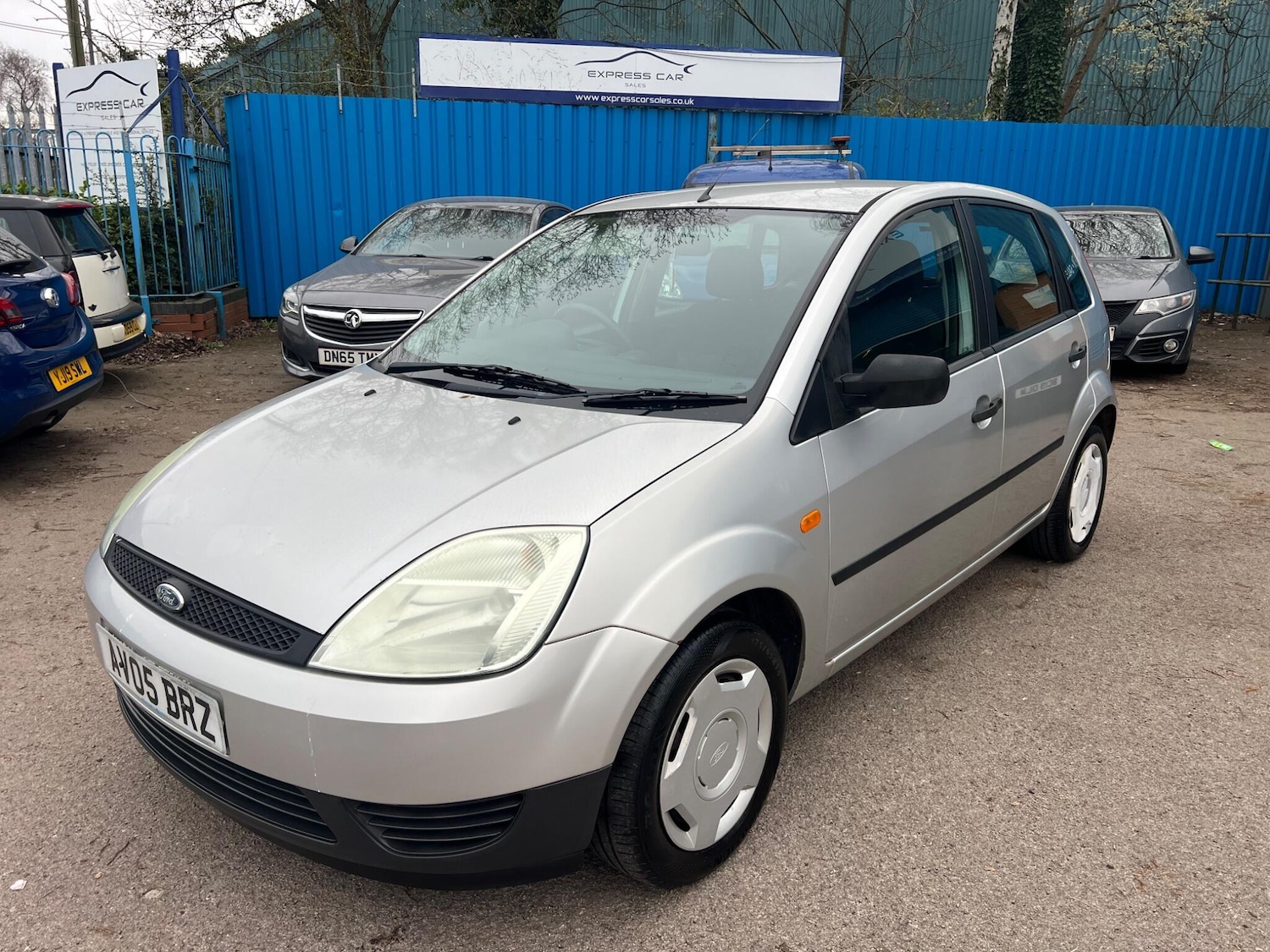 Used Ford Fiesta 2005 for sale - 77982601: Photo 4