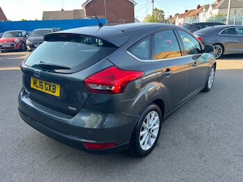 Used Ford Focus 2016 for sale - 78335062: Photo