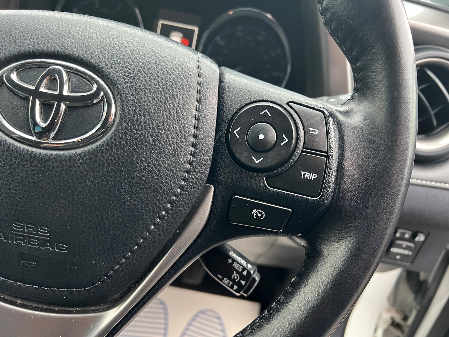 Used Toyota RAV4 2016 for sale - 77166419: Photo 27