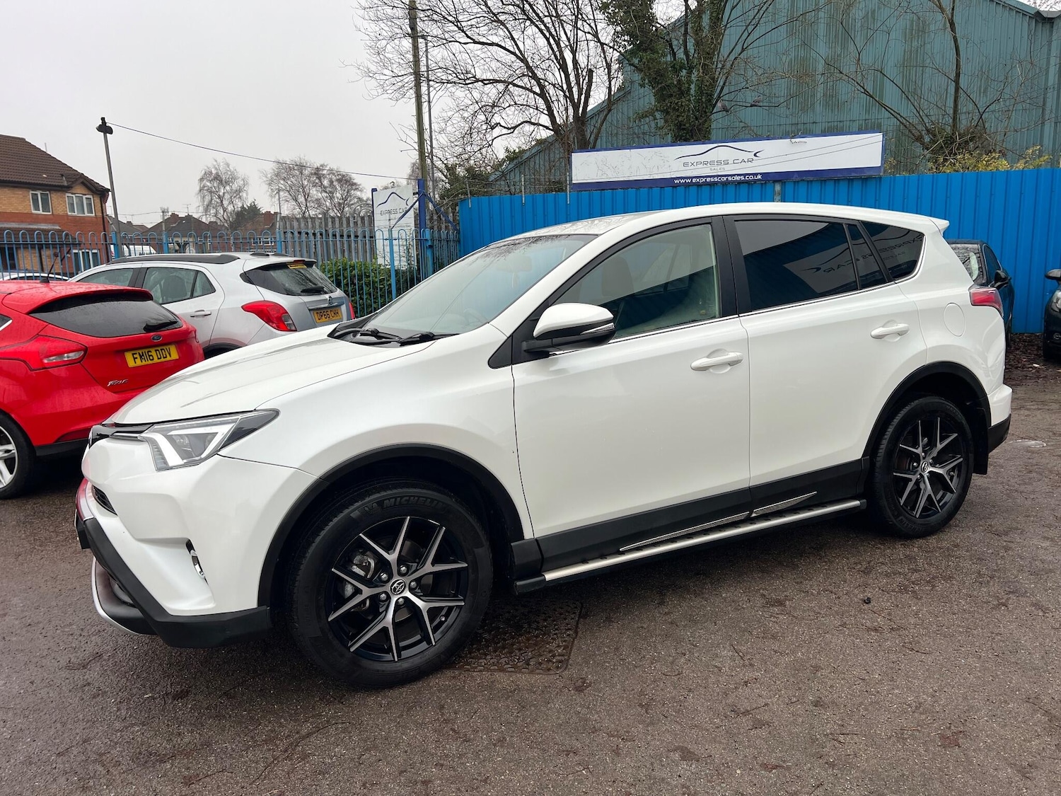 Used Toyota RAV4 2016 for sale - 77166419: Photo 5