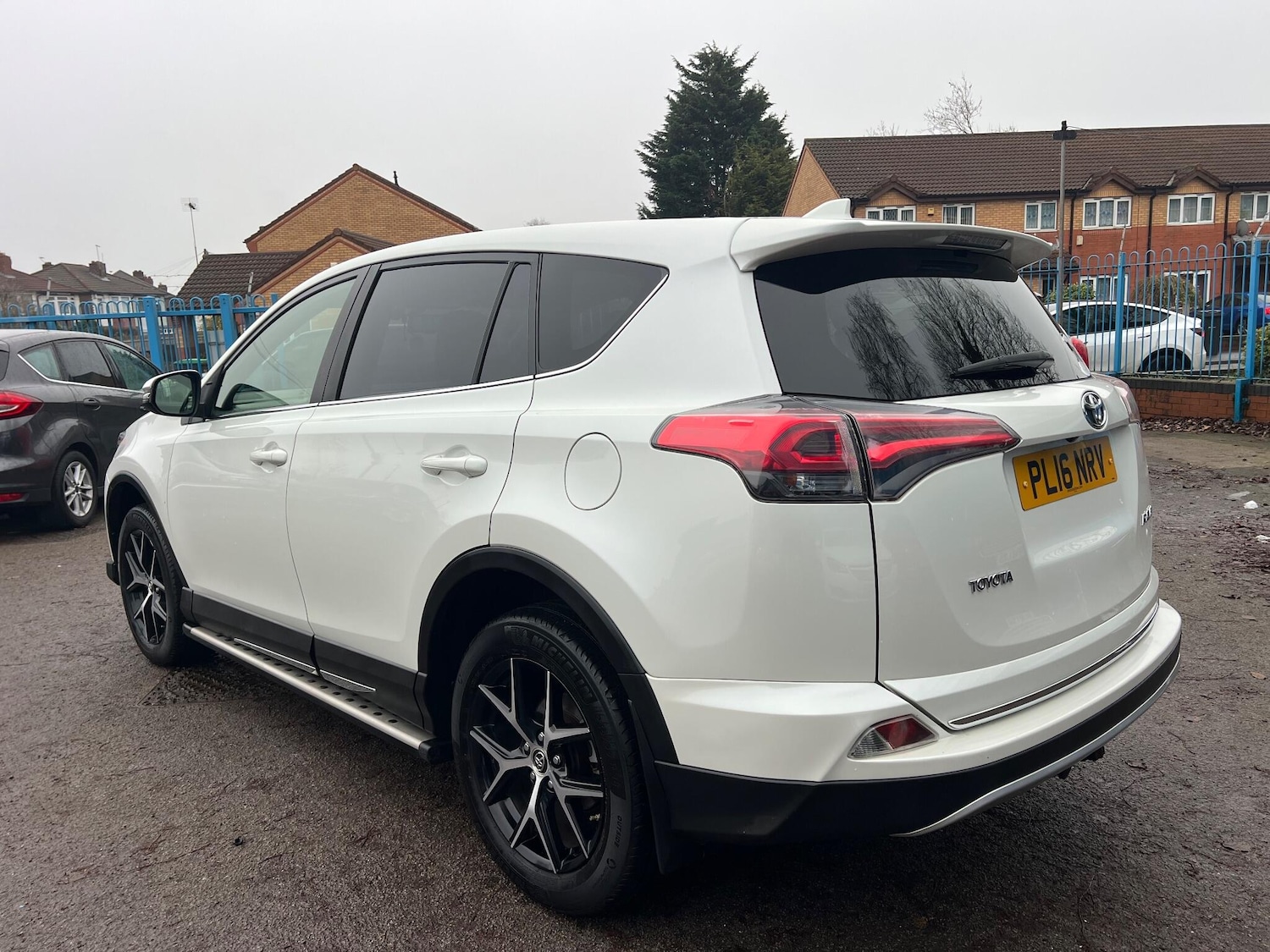 Used Toyota RAV4 2016 for sale - 77166419: Photo 6