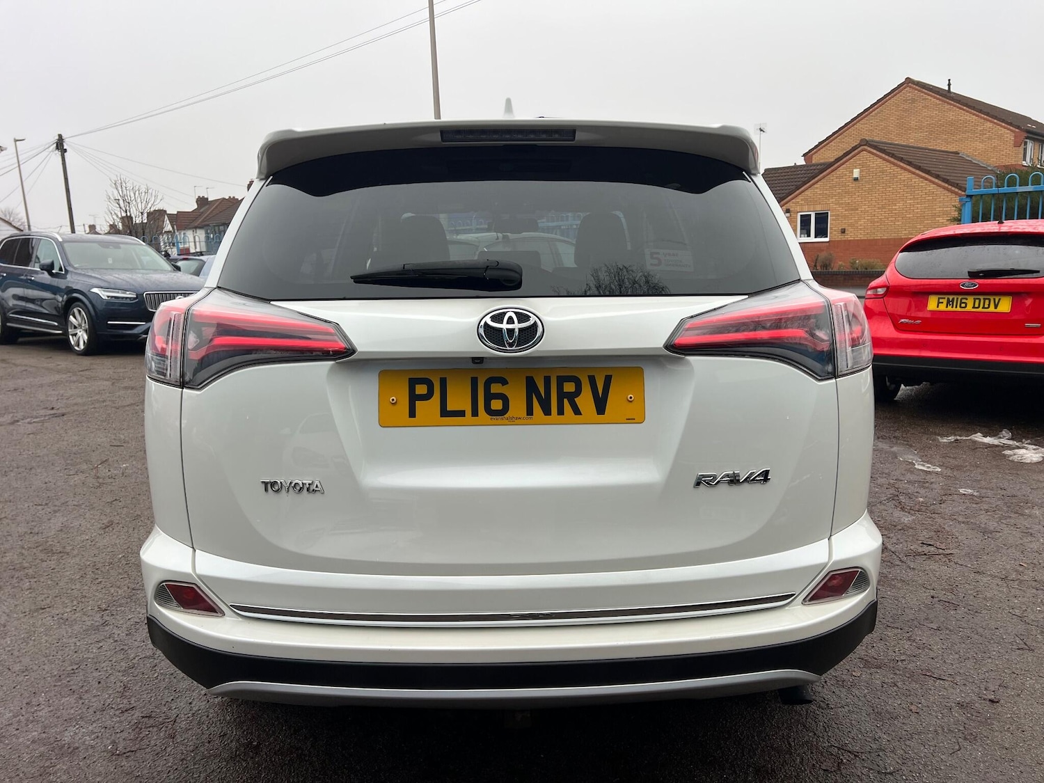 Used Toyota RAV4 2016 for sale - 77166419: Photo 8