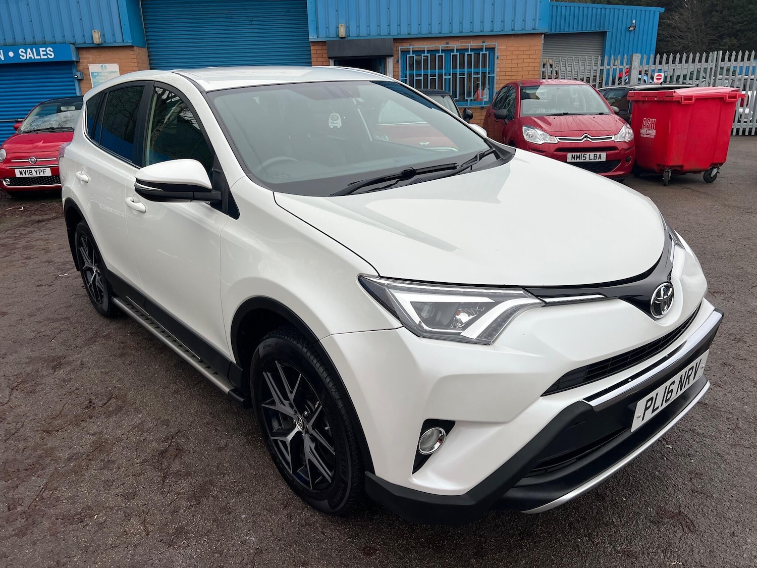 Used Toyota RAV4 2016 for sale - 77166419: Photo 9