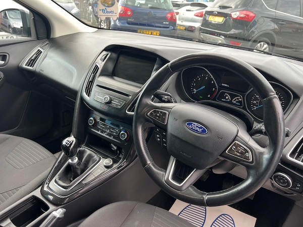Used Ford Focus 2017 for sale - 76042387: Photo 13