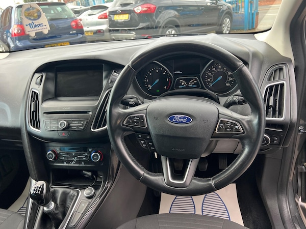 Used Ford Focus 2017 for sale - 76042387: Photo 14