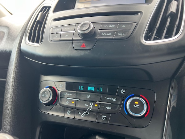 Used Ford Focus 2017 for sale - 76042387: Photo 23