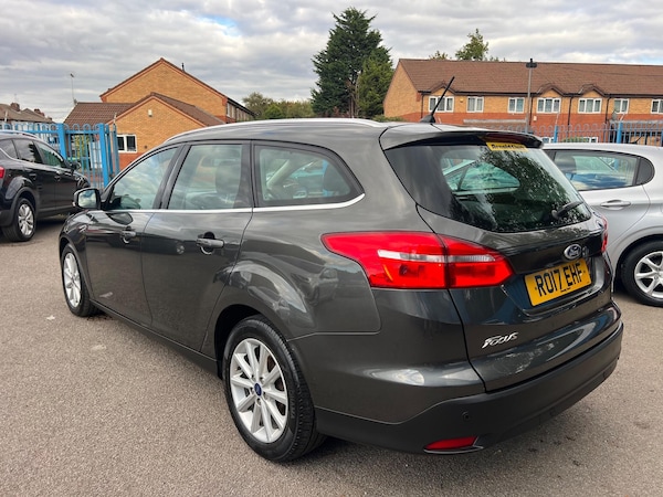 Used Ford Focus 2017 for sale - 76042387: Photo 6