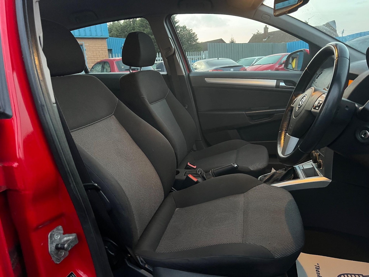 Used Vauxhall Astra 2010 for sale - 76899642: Photo 10