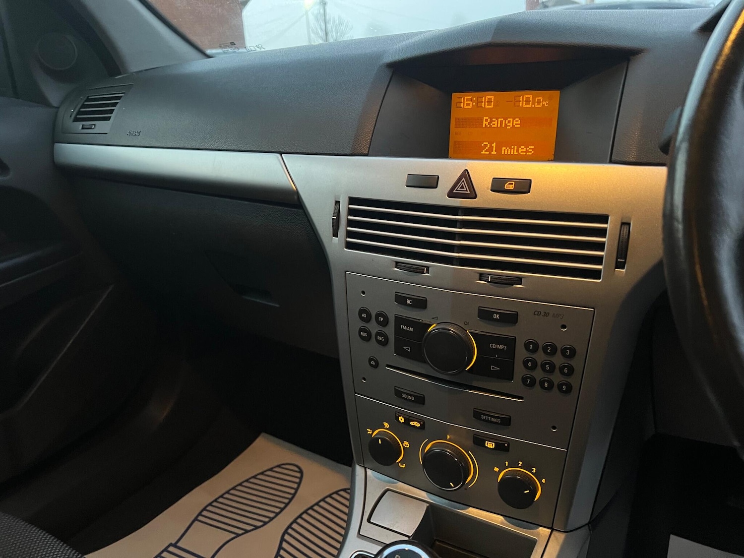 Used Vauxhall Astra 2010 for sale - 76899642: Photo 14