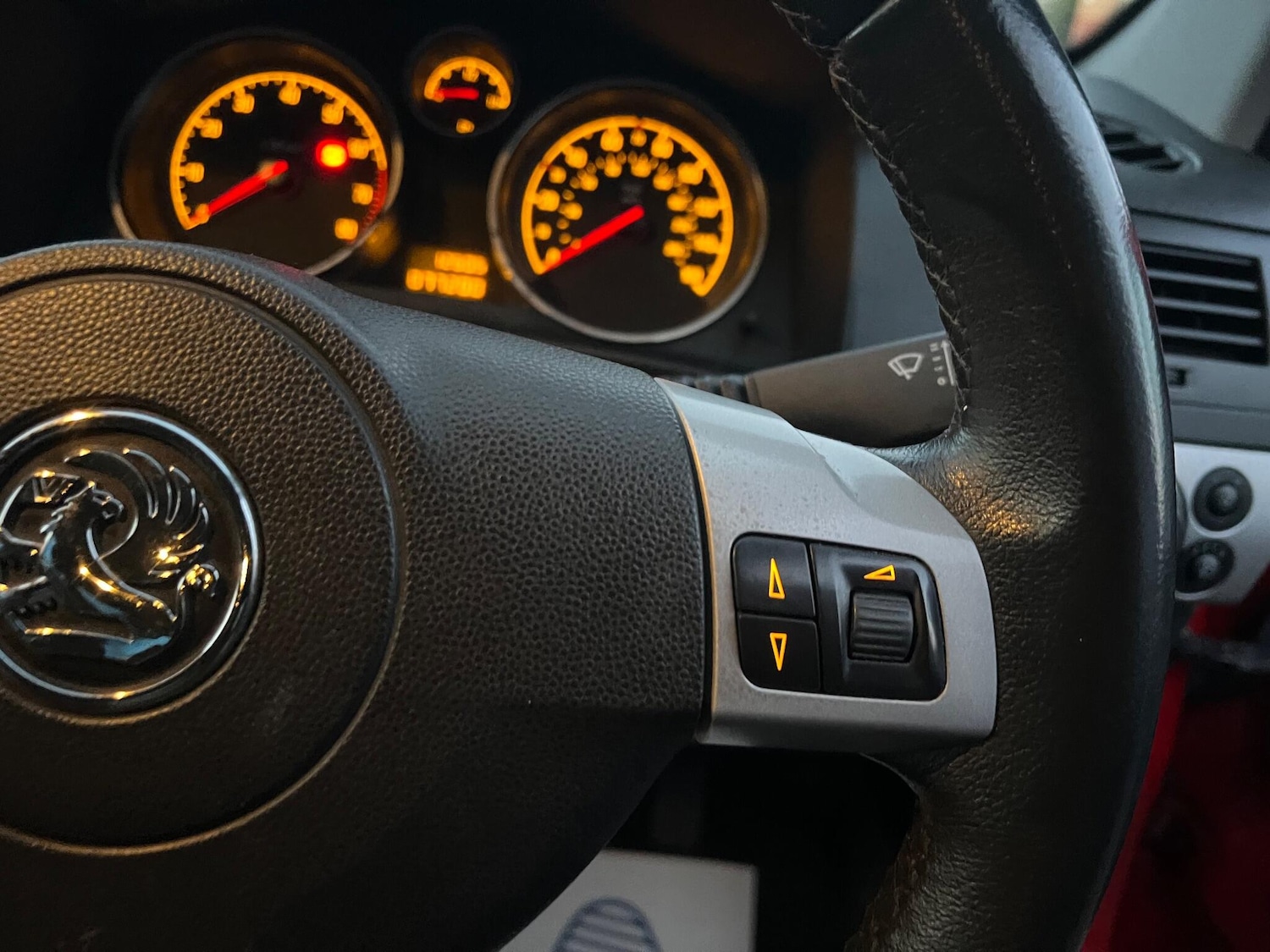 Used Vauxhall Astra 2010 for sale - 76899642: Photo 19