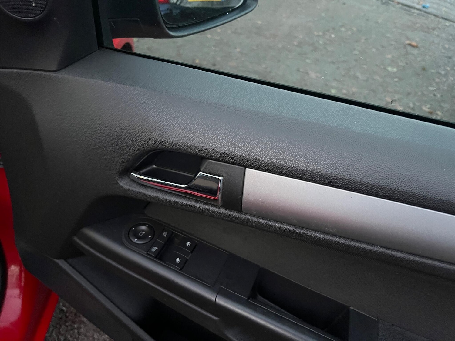 Used Vauxhall Astra 2010 for sale - 76899642: Photo 23